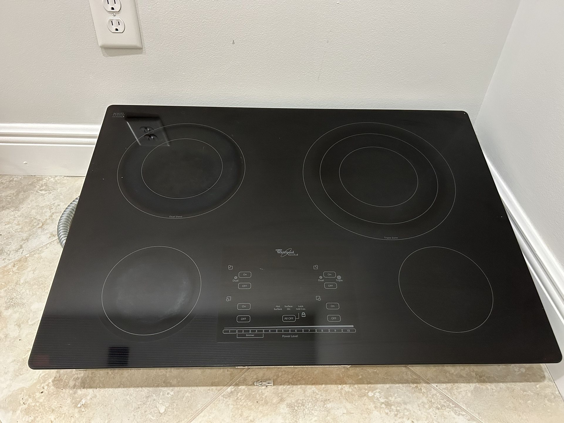 Whirlpool Cooktop - Used 