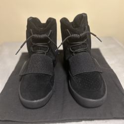 Yeezy 750 