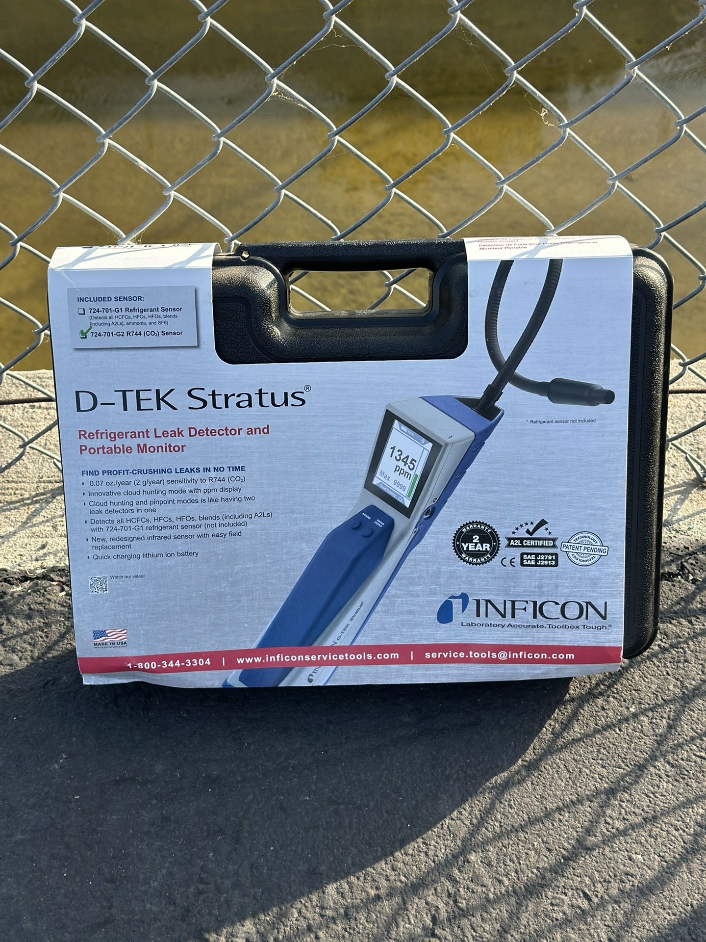 D-TEK Stratus Refrigerant Leak detector