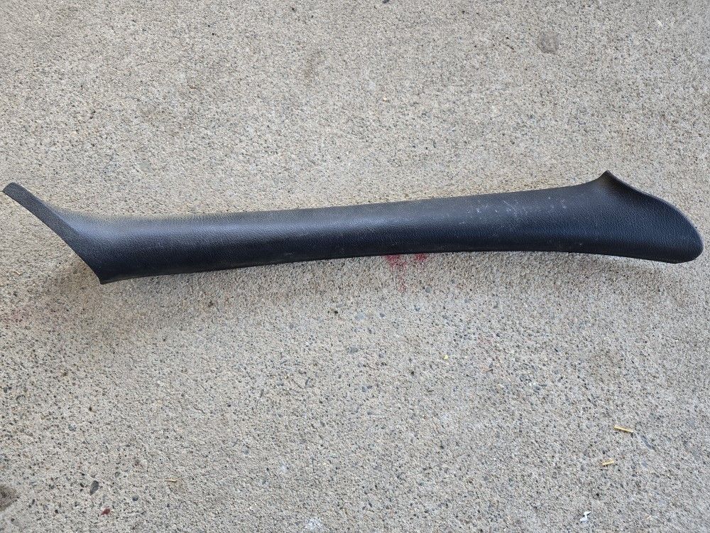 1994-98 Mustang Passenger Pillar