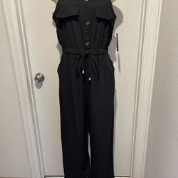 New Romper/jumpsuit Size Large