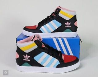 4.5 Adidas multicolored Sneakers