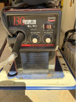 Century 130 MIG Wire Feed Welder Set 220v
