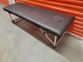 Massage table $100