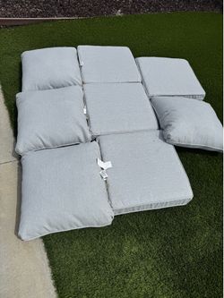 Patio Furniture Cushion 25x25x6 (4 pieces)