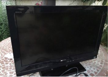 Sony Bravia 1080p 32"