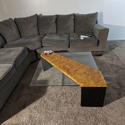 Modern Style Coffee Tabke And Side Table