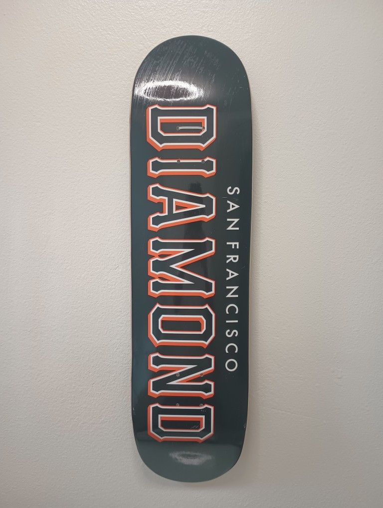 Diamond Supply Skateboard size 8.25 limited edition accepting offers