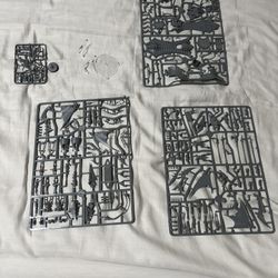 Warhammer 40K Drukhari/Dark Eldar Raider/ravager And Archon New On Sprue