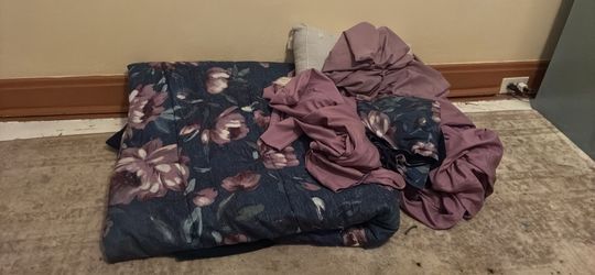 Purple blue flower king comforter