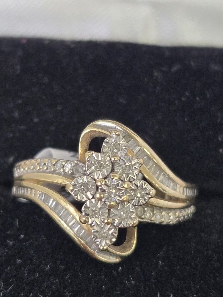 Diamond Cluster Ring Illusion Setting