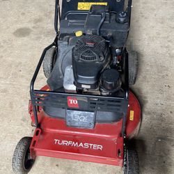 Commercial Lawnmower 