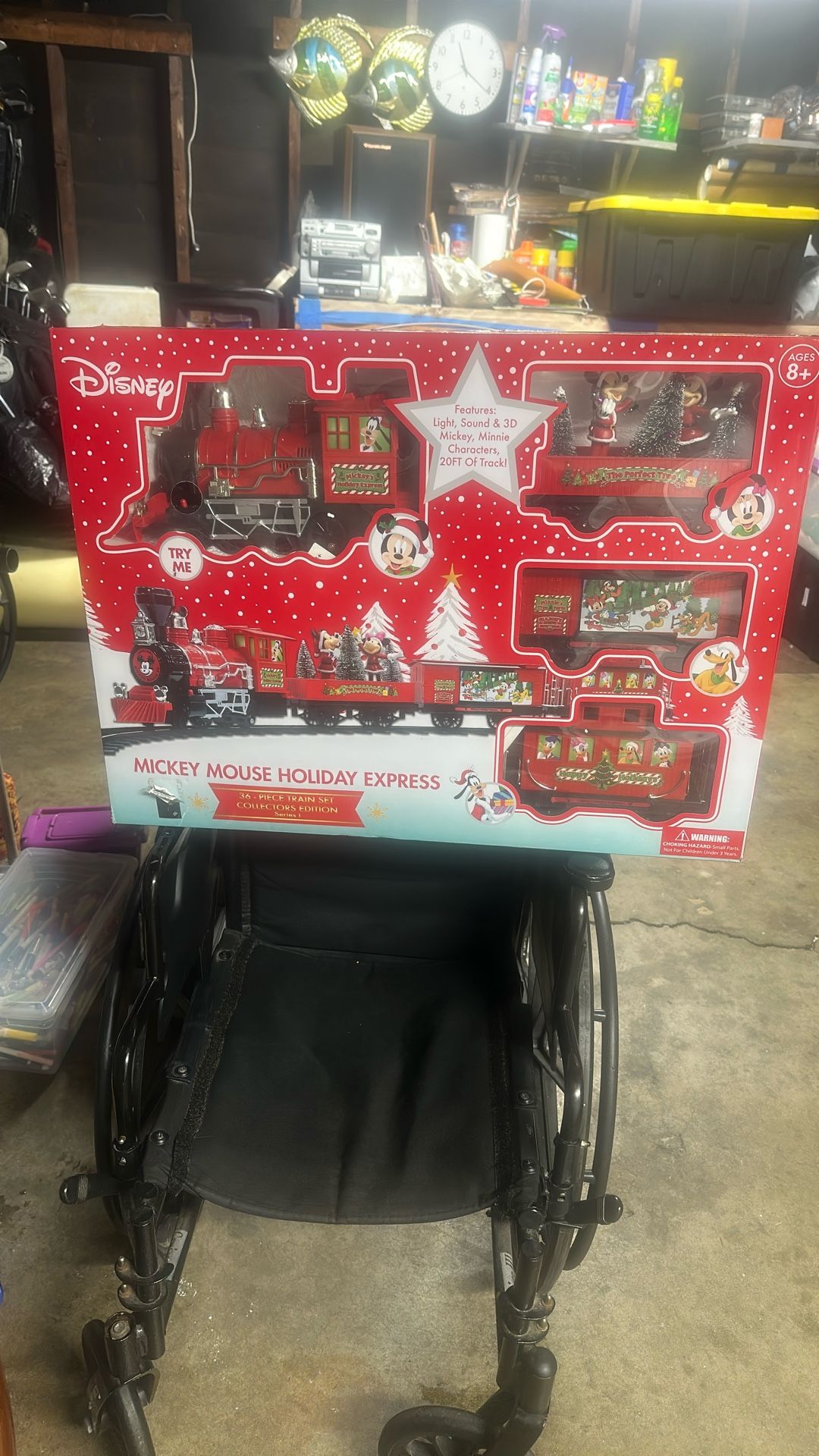 Mickey Mouse Holiday Express 36-Piece train Set COLLECTORS EDITION Series 1