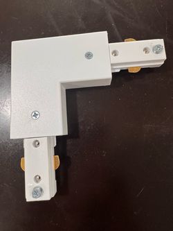 Track Light 90 Degree Corner Connector (T031-L) Fe13)