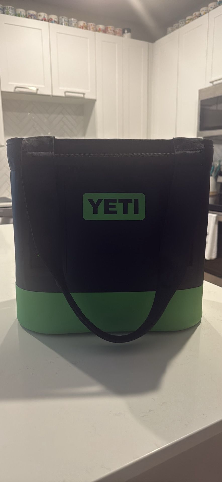 Yeti Camino 20