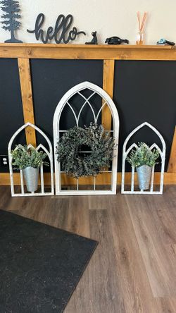 Farmhouse Wall Decor