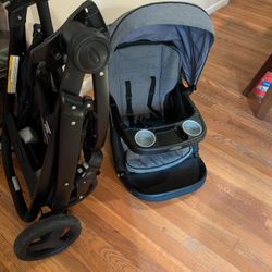 Stroller 
