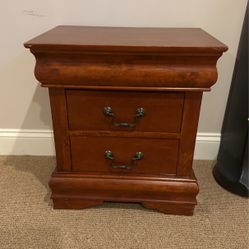Nightstand 