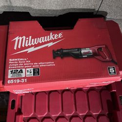 Milwaukee Saw 