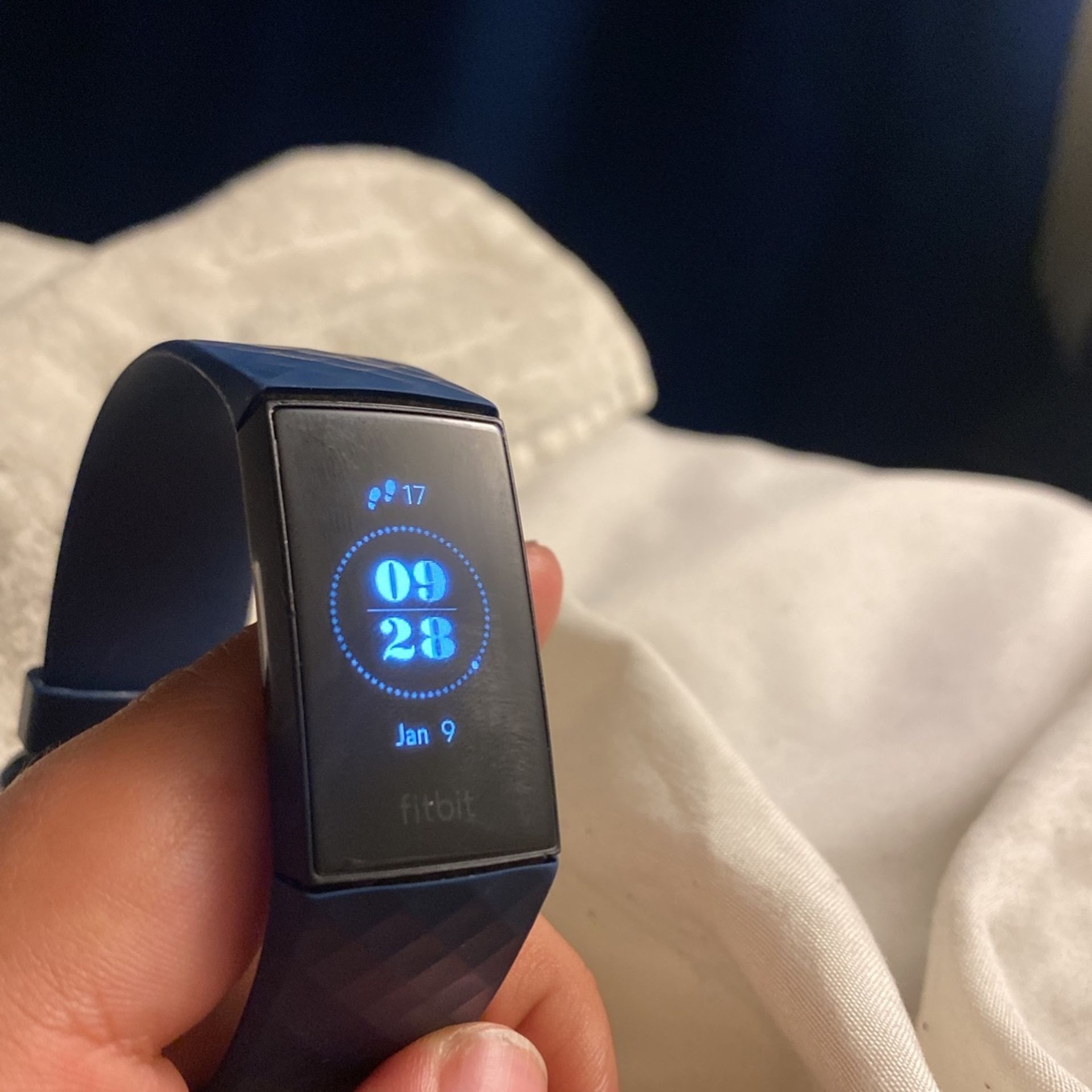 Fitbit Charge 4