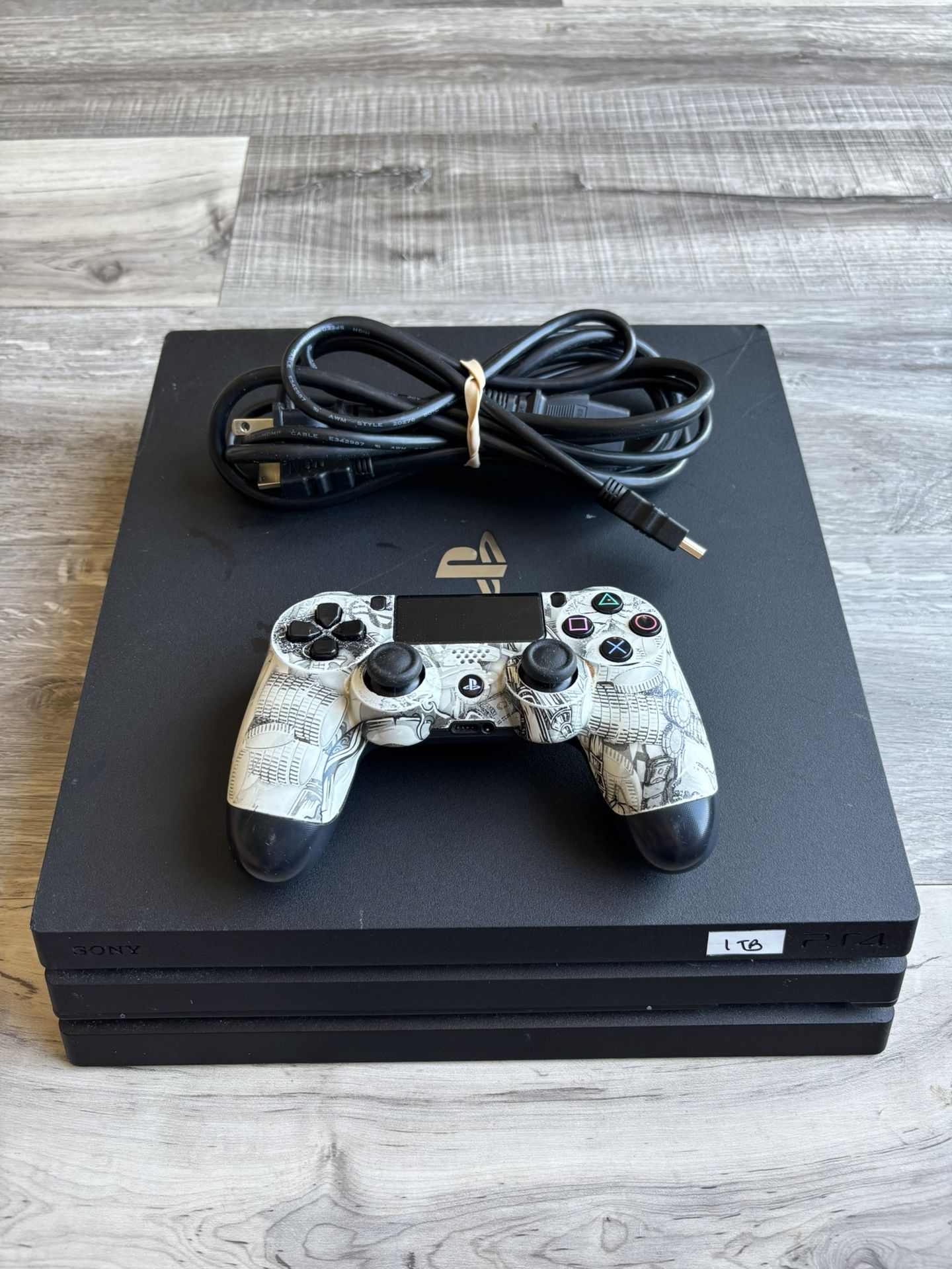 🎮 Sony PlayStation 4 Pro 1TB Console + Custom Controller & Cables