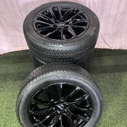 Brand New 2024 Cadillac Escalade Onyx Gloss Black 6 Lug 22 Inch OEM Wheels