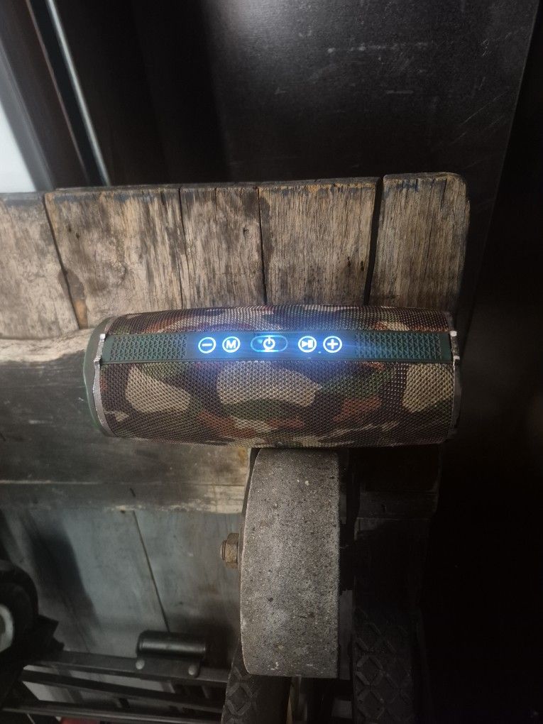 Camouflage Bluetooth Speaker