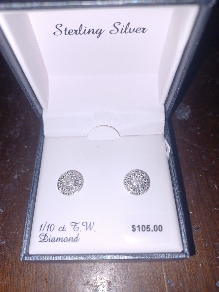 Sterling Silver 1/10 CT Diamond