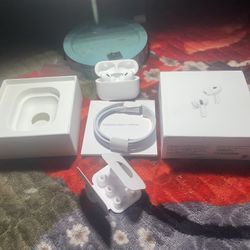 Airpod pro 2s brand new never worn