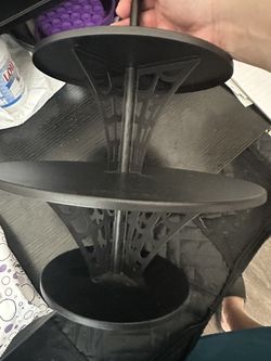 16 Web Metal Halloween 2-tier stand