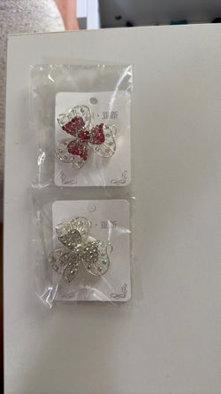 Pins for shirt or blouse !