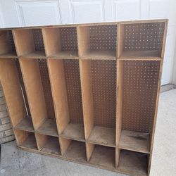 Free Cabinet 