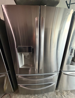 LG 4-Door French Door Fridge – Stainless, Ice & Water Dispenser