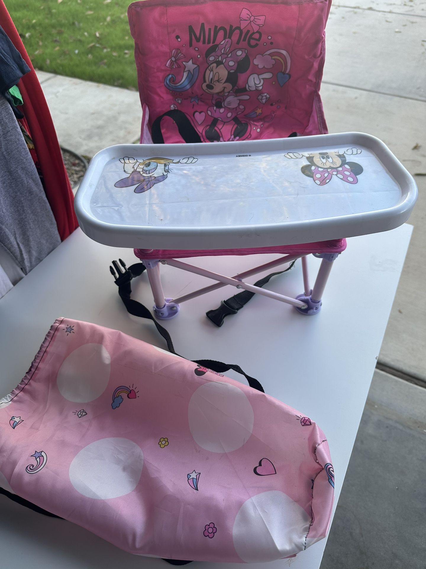 Disney’s Minnie Mouse Pop And Sit Booster