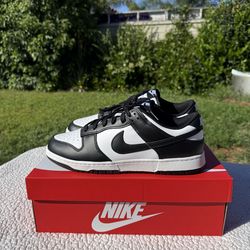 Nike Dunk Low Retro (Panda) Size 10.5