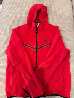 Nike tech