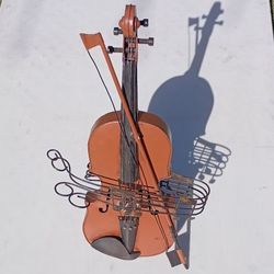 Violin Antique Metal, In Great Condition