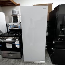 BRAND NEW FREEZER