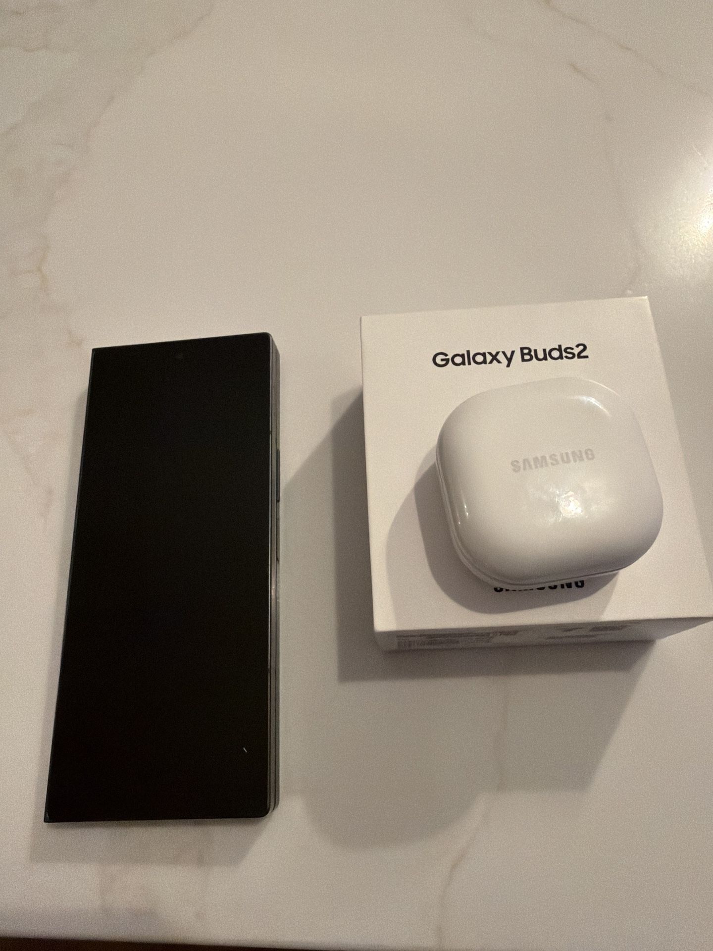 Samsung Galaxy Z Fold 6- Unlocked- 512GB- Excellent Condition