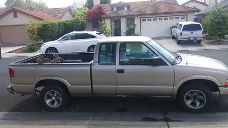 2000 Chevrolet S-10