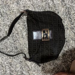 Vintage Fendi zucchino baguette bag