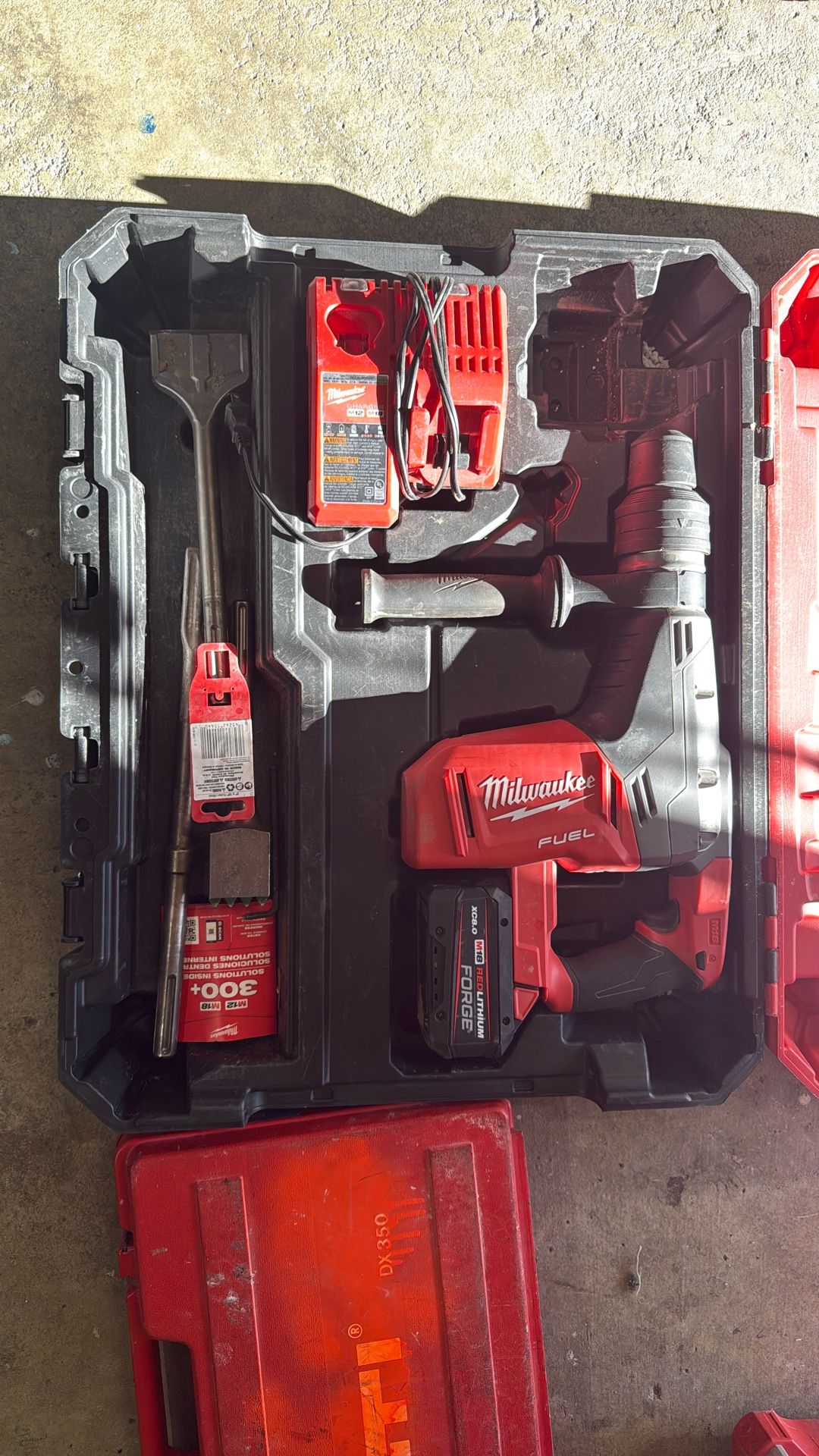 Milwaukee M1 18 fuel hammer drill, rotary hammer