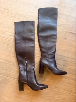 High knee boots