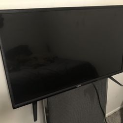 32in Vizio Tv 