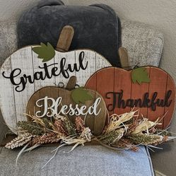 Thankful Decor