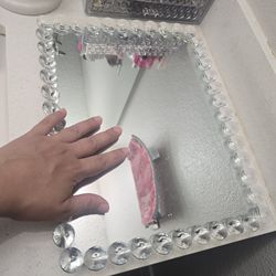 Perfume tray, mirrored