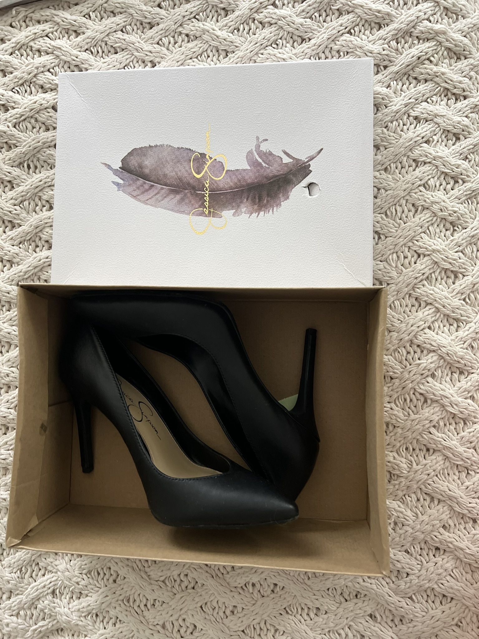 Black Jessica Simpson Heels Size 6