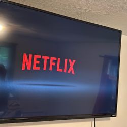 Black Vizio TV