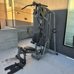 Exercise machine for full body workout