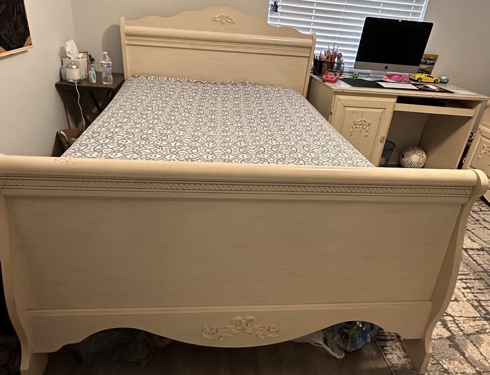 Bedroom Set